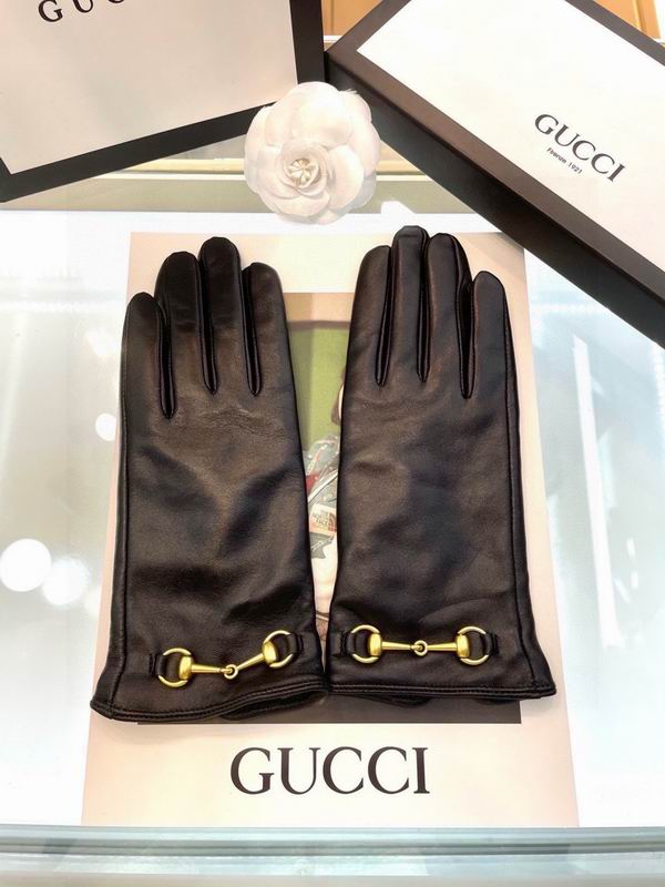 Gucci gloves M L 26